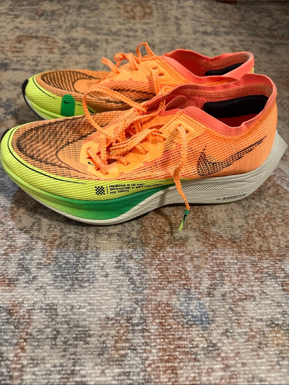 Nike ZoomX running shoes - Orange and Neon Green